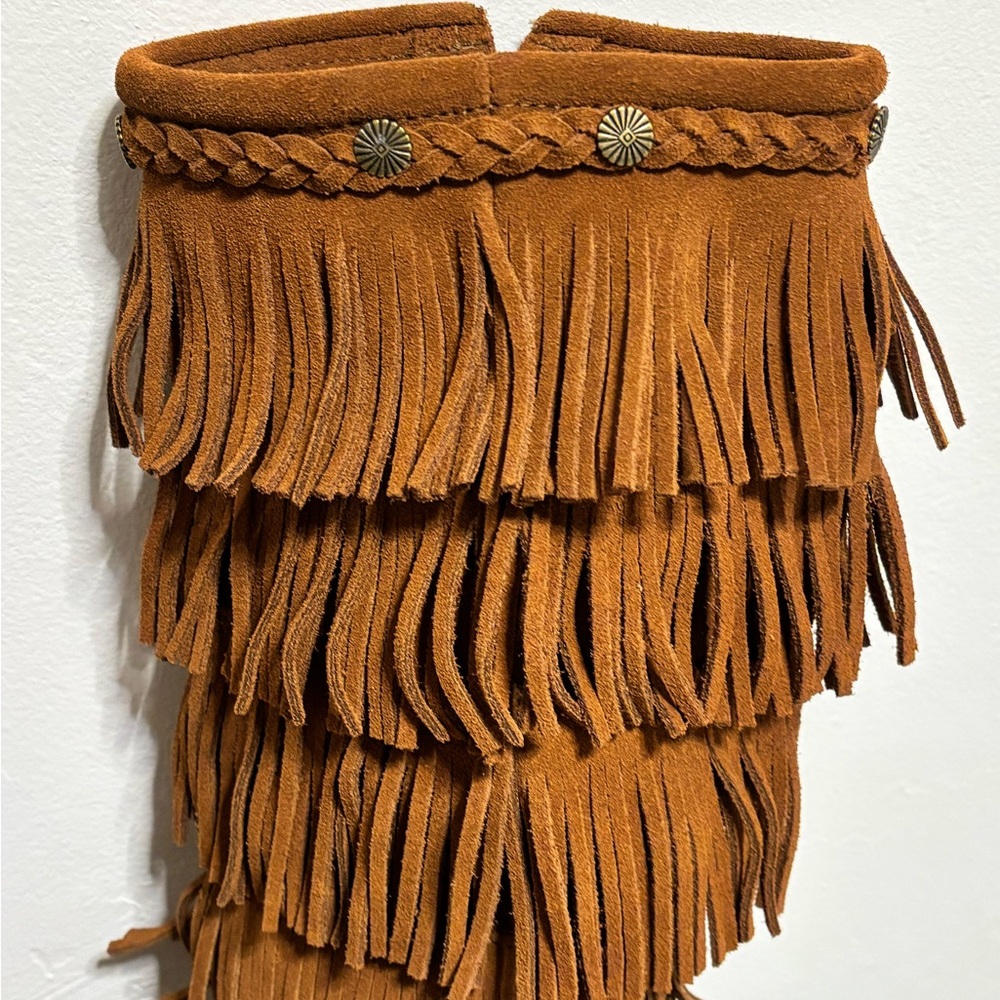 Minnetonka Brown Fringe Winter Boots - Picture 4 of 11